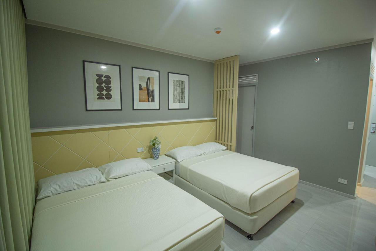 Twin Hearts Residences 1 Roxas City Exterior photo
